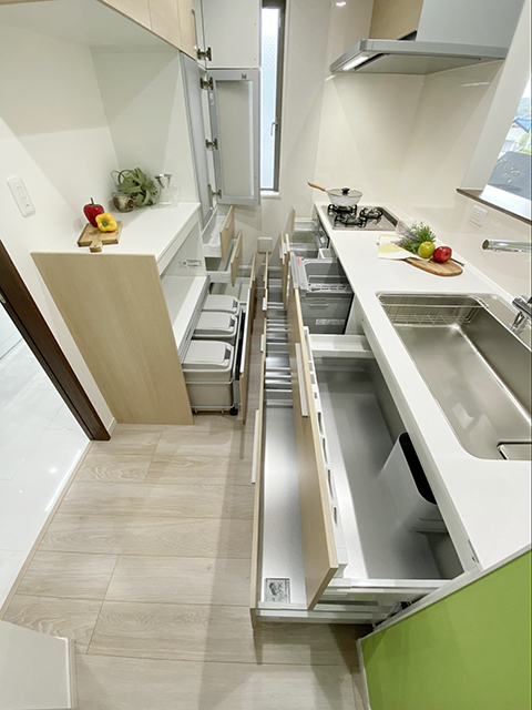 60代 使いやすいキッチン 収納スペースの拡大