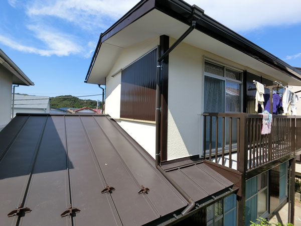 屋根葺き替え、雨樋取り替え、外壁塗装工事(横浜市金沢区M様邸)画像